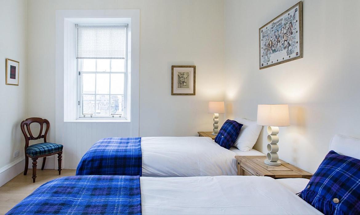 Royal Mile Apartments Edinburgh Exterior photo